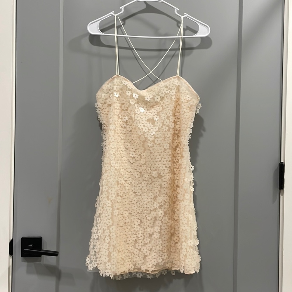 Zara flower sequin dress size medium (new/with tags)
